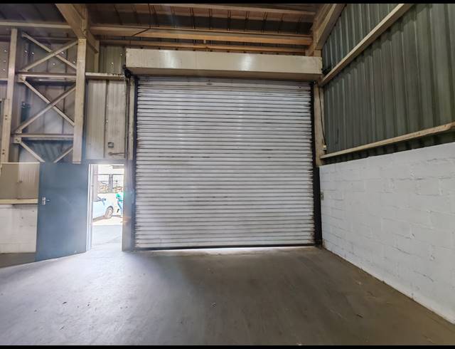 379M² WAREHOUSE TO LET IN SELBY
